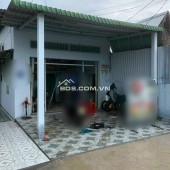 Cắt lỗ gấp căn nhà cấp 4 ngay thị trấn Đức Hoà 5x20 giá 1.4 tỷ thương lượng LH 0774946669