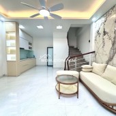 BÁN NHÀ 6 TẦNG ĐƯỜNG HOÀNG HOA THÁM, QUẬN BA ĐÌNH, NGÕ BA GÁC THÔNG HOA HẬU PHÂN KHÚC
