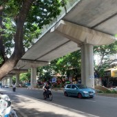 CHÍNH CHỦ GỬI BÁN NHÀ 40M , 4 TẦNG , 4,7 M MẶT TIÈN GẦN MẶT PHỐ XUÂN THỦY ,CẦU GIẤY .
