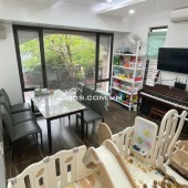 Bán nhà Mặt đường Hoàng Minh Thảo - 55m2 - mặt tiền 4,2m - nở hậu - 4 tầng - giáp ngõ - vỉa hè rộng