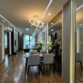 Nhà mình cần bán gấp căn 2N giá 4.8 tỷ Goldmark City
