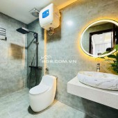 NHÀ GỐC ĐỀ MINH KHAI NGAY TRUNG TÂM QUẬN 50M2 x 4 TẦNG 8.85 TỶ. LHCC:0826026868.