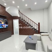 NHÀ MỚI ĐẸP LONG LANH, VỊ TRÍ ĐỈNH, 30M RA OTO, 2 THOÁNG TRƯỚC SAU, TẶNG TOÀN BỘ NỘI THẤT XỊN, MUA Ở CỰC KỲ NGON.