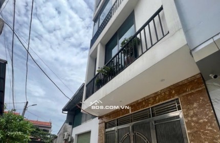 BÁN NHÀ TRẦN THÁI TÔNG, 5 TẦNG, 66M2, MT 5M, NGÕ THÔNG Ô TÔ TRÁNH XE MÁY. 8,4 TỶ