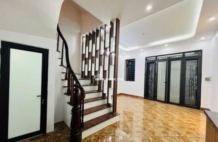 GẦN HỒ TÂY - KHU VIP - TIỆN ÍCH BAO PHỦ !! 30m2x5 Tầng | 6,2 Tỷ