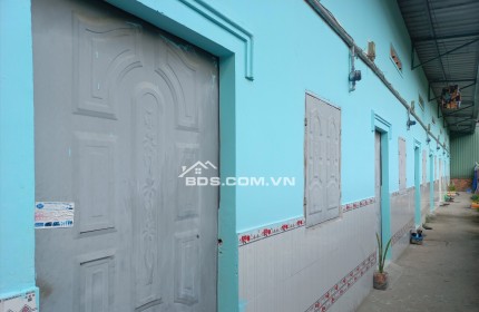 Bán gấp dãy trọ ngãy Ngã 3 Mỹ Hạnh, 6 phòng 1 kiot, 170m2 chốt gấp 1,5 tỷ thương lượng  LH 0774946669