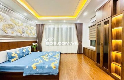 NHÀ HÀO NAM LÔ GÓC TRUNG TÂM ĐỐNG ĐA 66M2 X 3 TẦNG CỰC HIẾM ÍT NGƯỜI BÁN GIÁ NHỈNH 8 TỶ