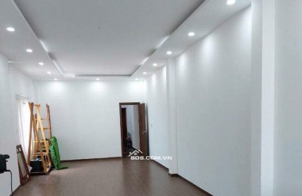 100m2 Trung Tâm Hải Châu- MT đường Núi Thành -nhà 3 tầng mới 99% giá chỉ nhỉnh 10 tỷ