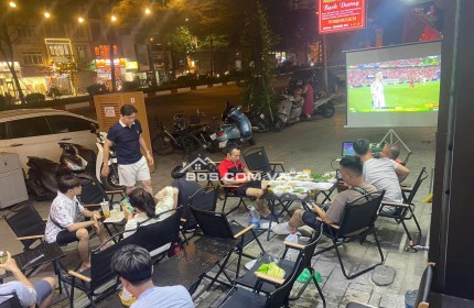 Cho Thuê Sang nhượng Quán Cafe Mặt Phố Thượng Đình , vỉa hè rộng ô tô 2 làn kinh doanh sầm uất ngày đêm