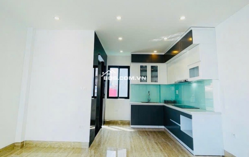 BÁN NHÀ PHỐ CẦU GIẤY, NHÀ ĐẸP, 40M2