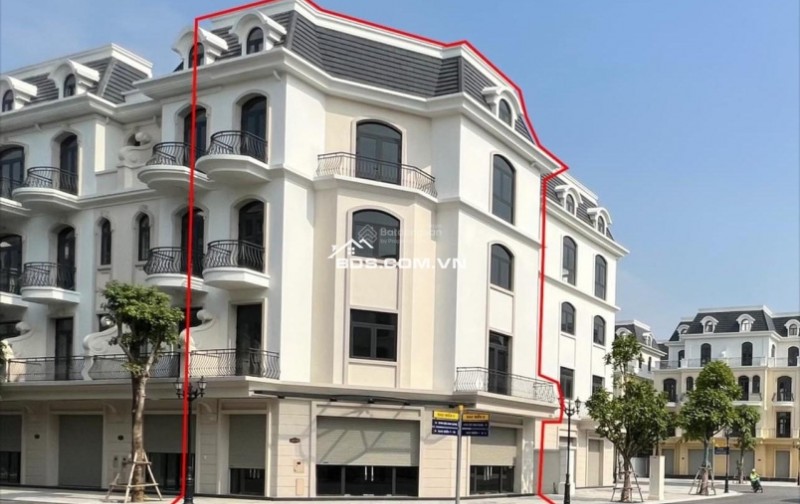 Chính chủ không có nhu cầu sử dụng nên bán lại căn shophouse góc view trực diện 9 tòa cc và công viên