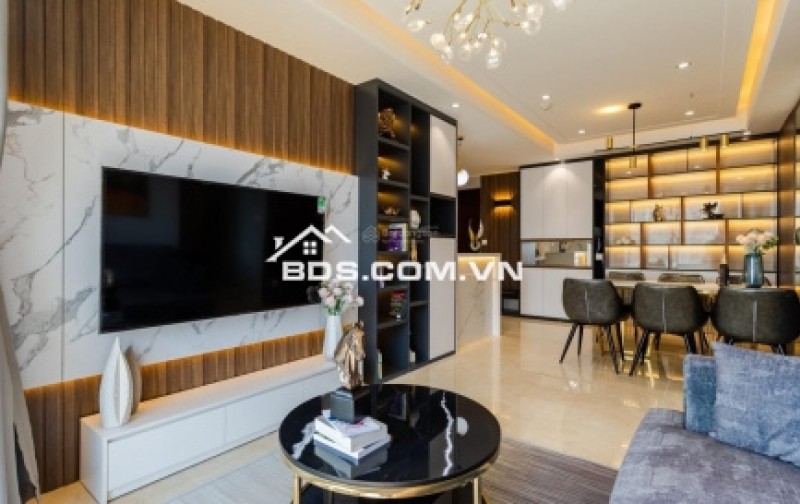 Căn hộ Bohemia Residence giá 8,7 tỷ VND tọa lạc tại Đường Nguyễn Huy Tưởng với diện tích 136m2 và 3 phòng ngủ. LH 0337160396