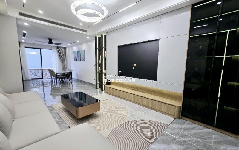 Bán Nhà Ngọc Lâm , Long Biên . 60m2 , 6 Tầng , 13 tỷ . Thang Máy , Full Nội Thất.