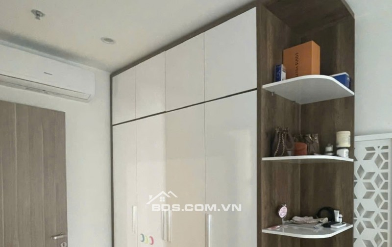 Bán căn hộ 2N2WC Vinhomes Smart City giá rẻ nhất HN