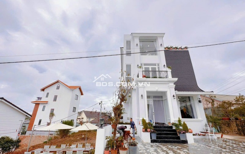 VILLA TRỊNH HOÀI ĐỨC THIẾT KẾ ĐẸP SANG, SÂN RỘNG VIEW THOÁNG CẦN TÌM CHỦ MỚI