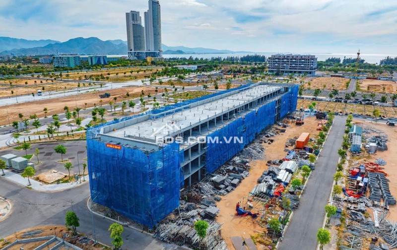 SHOPHOUSE QUẢNG TRƯỜNG BIỂN V-VIP PREMIUM OCEAN GATE - NINH THUẬN CHỈ TỪ 16TR/M2