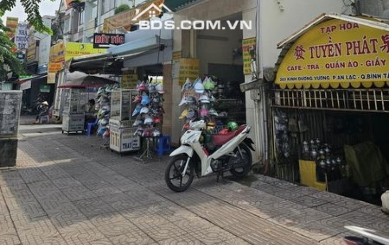 NGAY CHỢ BÌNH TRỊ ĐÔNG - BÁN NHÀ 2 TẦNG BTCT 5.2X11M HẺM XE HƠI TỚI NHÀ KHU VỰC SẦM UÂT CHỈ 4.7 TỶ