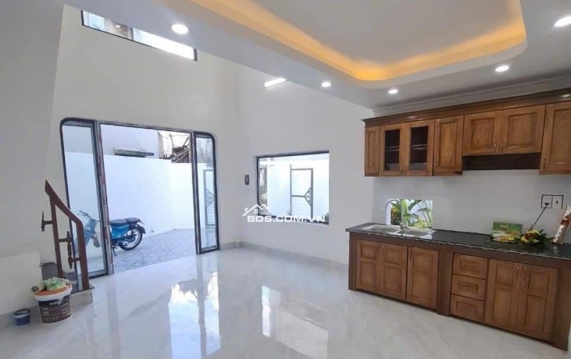 BÁN NHÀ 1.55 TỶ 2.5 TẦNG 100M2 ( ĐÔNG BẮC ) NGÕ LƯƠNG THẾ VINH