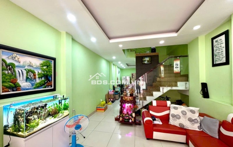 ĐẤT THÁNH - PHƯỜNG 6 - TÂN BÌNH - 60M2 (4 X15) - HẺM 6 MÉT -4PN -KHÔNG LỘ GIỚI - 10X TỶ