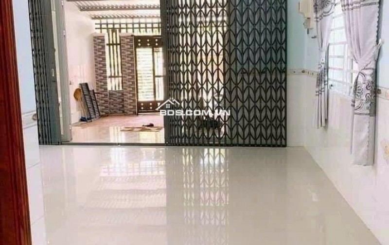 Sang gấp căn nhà tân thông hội củ chi 150m2 sổ hồng riêng giá chỉ 620 trieu, Sổ riêng.