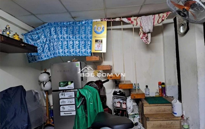 CHỈ HƠN 2 TỶ CÓ ĐƯỢC HỘ KHẨU SÀI GÒN - NHÀ ĐẸP BTCT - VÀO Ở NGAY - HOÀN CÔNG ĐỦ