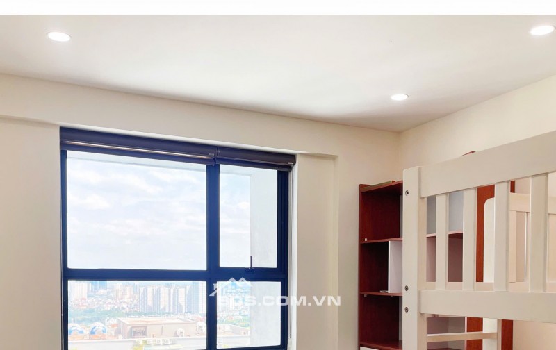 bán căn hộ 3 ngủ 110m2 đẹp ban công view hồ tại goldmark city giá chỉ 6,x tỷ LH 0985920391