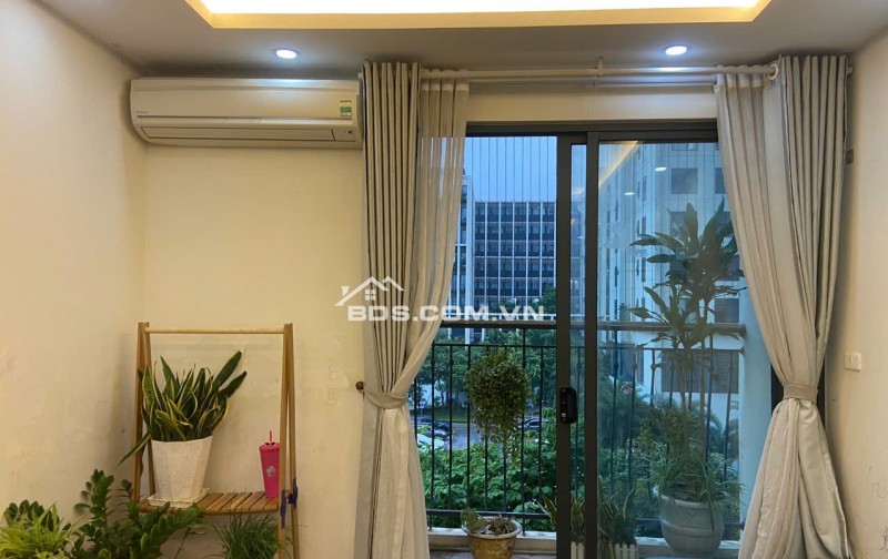 bán nhanh căn hộ 3 ngủ 112m2 căn góc, view hồ điều hòa LH 0985 920 391