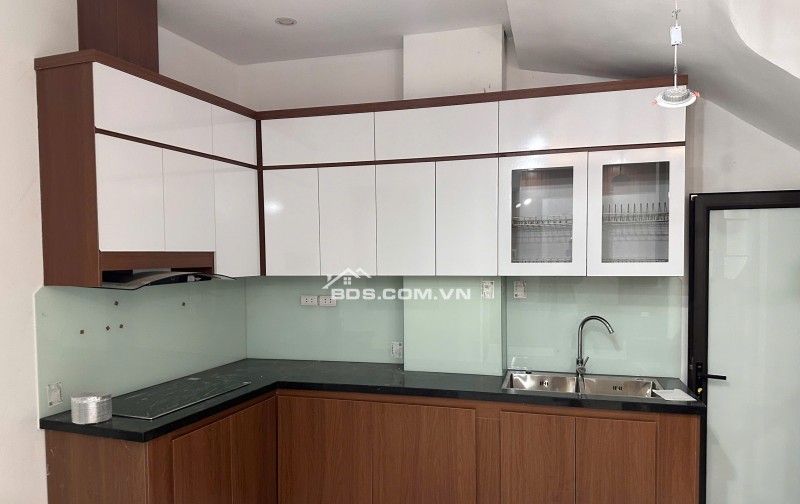 Nhà Đẹp 5 Tầng 38m² Phương Canh Giá 4.6 Tỷ Gần Ô Tô Tránh Tặng Nội Thất 2 Thoáng