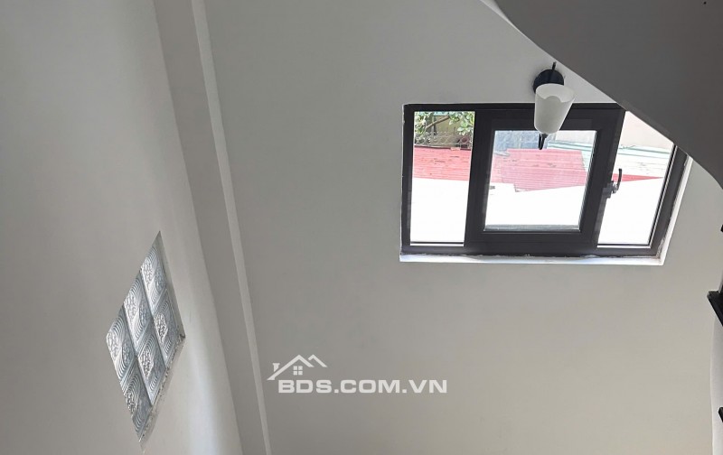 Nhà Đẹp 5 Tầng 38m² Phương Canh Giá 4.6 Tỷ Gần Ô Tô Tránh Tặng Nội Thất 2 Thoáng