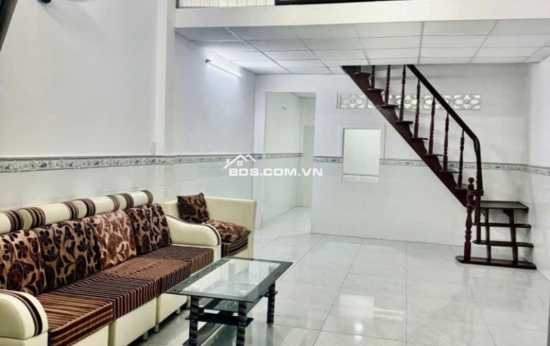 Siêu Hiếm, Sát Vincom, Nhà 2 Tầng - 48m2  Ngã 5 Quang Trung, chợ Gò Vấp - NHỈNH 4 tỷ TL