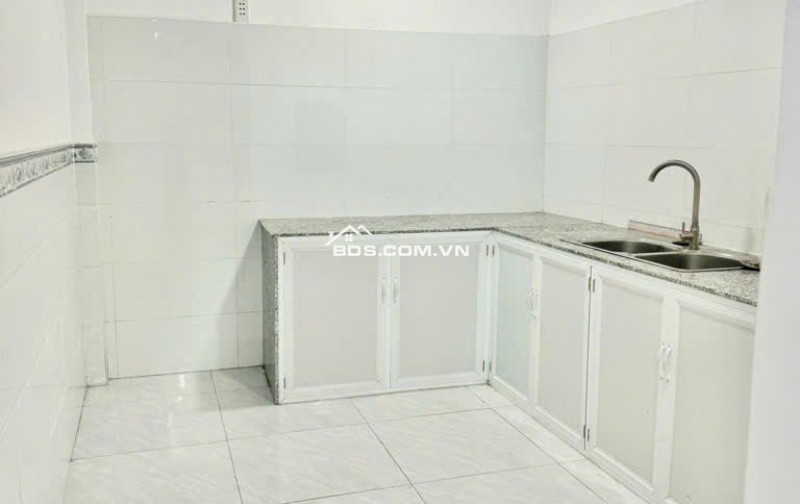 Siêu Hiếm, Sát Vincom, Nhà 2 Tầng - 48m2  Ngã 5 Quang Trung, chợ Gò Vấp - NHỈNH 4 tỷ TL