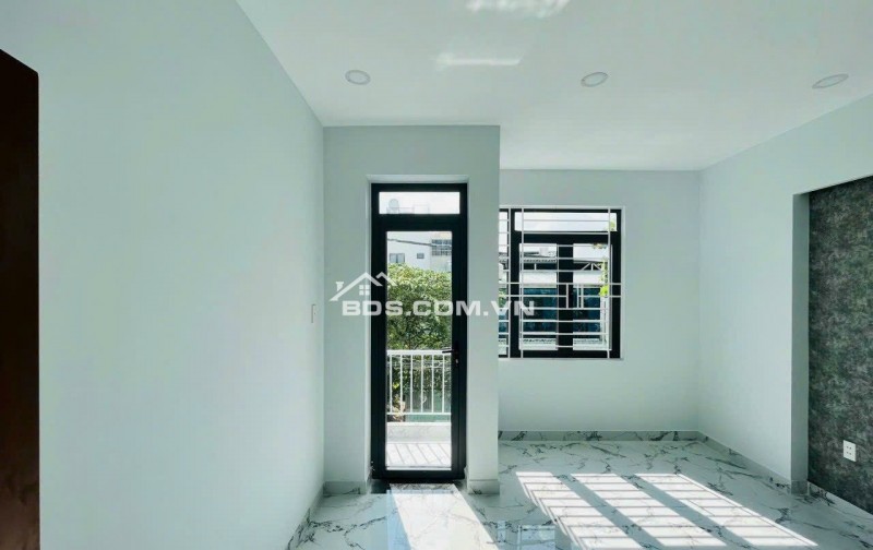 Bán Nhà 1 lầu 130m2, 690tr(SHR). Tại Phường Lộc Hưng Thị Xã Trảng Bàng