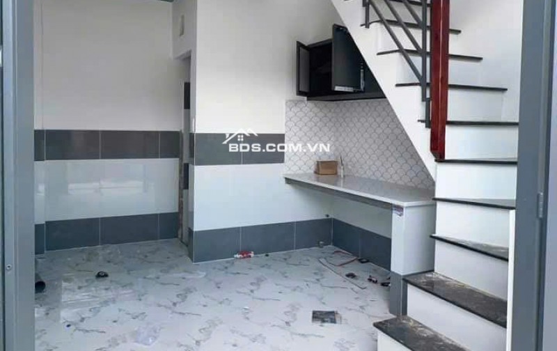 Bán nhà tại Mỹ Hạnh Nam Đức Hòa 16m2 chỉ 380tr CCVB bao mọi chi phí. Lh:0938463731