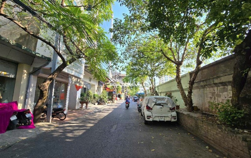 Nhà Hồng Hà 112m, Gần Tràng Tiền, Kinh doanh homestay đỉnh, 16.5 tỷ.