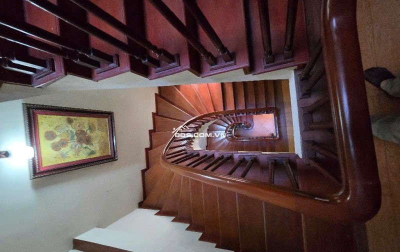 Nhà Hồng Hà 112m, Gần Tràng Tiền, Kinh doanh homestay đỉnh, 16.5 tỷ.