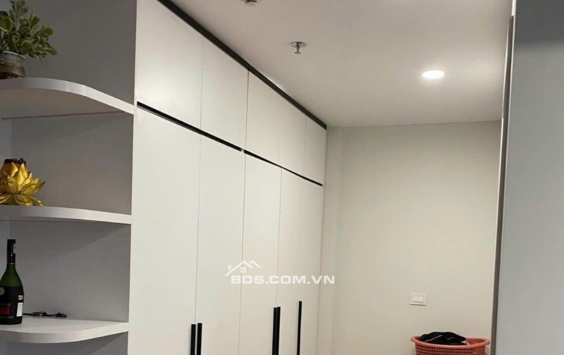 CHÍNH CHỦ GỬI BÁN CĂN 1N+ - 43M2- 3.3 TỶ- TÒA i4 - VINHOMES SMART CITY - FULL NỘI THẤT ĐẸP - GẦN CÔNG VIÊN TRUNG TÂM , CẠNH NHÀ XE NỔI.