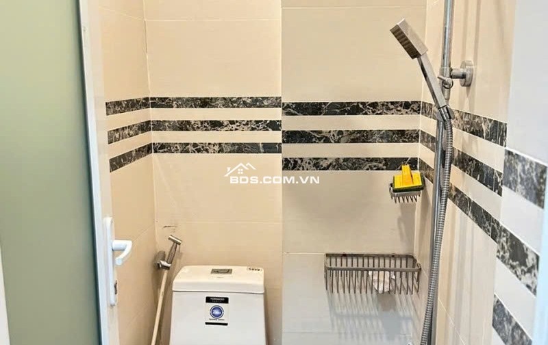 Nhà quận 12 vị trí cực đẹp - 1 Trệt 2 lầu, sân thượng -81m2 -SHR -6.45 tỷ. Lh:0348070553