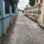 Bán đất gần KĐT Đặng Xá 50m2, MT 4.2 m, phân lô, nở hậu, cách ô tô 10m, 3 tỷ 400 triệu