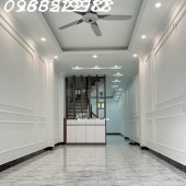 Bán Nhà Phúc Lợi - 5 Tầng- Giá 6,68 Tỷ