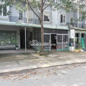 Bán dãy trọ 5 phòng 1 kiot ở ngay KCN Becamex Lai Uyên Bàu Bàng 1ty8