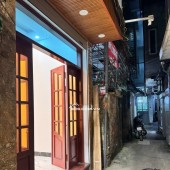 Bán nhà Khâm Thiên, Đống Đa - Nhà đẹp - Full nội thất - Dân xây - Ngõ rộng - 37,7m2, 5 Tầng, Chỉ 5,9 Tỷ