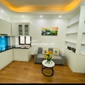 NHỈNH 1 TỶ CÓ NGAY  CĂN HỘ CHUNG CƯ MINI PHỐ QUAN NHÂN- THANG MÁY - CỬA KHÓA VÂN TAY - NHỎ XINH - TẶNG FULL NỘI THẤT,...CHỈ VIỆC XÁCH VALY VÀO Ở.