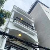 Không gian sống tuyệt vời tại căn nhà 73m2, ngõ ô tô, Long Biên với giá cực kỳ hấp dẫn