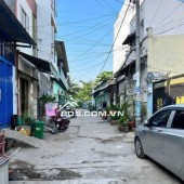 Bán nhà HXH vị trí đẹp ngay trung tâm quận Bình Tân