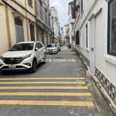 Tư Đình , Long Biên . 60M x MT 4.5M . Ô Tô Tránh , Dân Xây , Thang Máy . Giá 12.6 Tỷ .