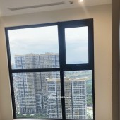 Bán căn hộ 2pn mặt tiền xa lộ hà nội ngay làng đại học