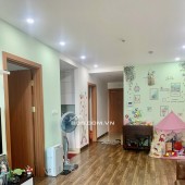Căn hộ 2 ngủ có ban công, nội thất xịn tại goldmark city LH 0985 920 391