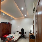 Góc mặt tiền kinh doanh Yên Thế - 186m2 - Nhà đẹp 3 tầng, vị trí chuẩn kinh doanh 0898 242 355