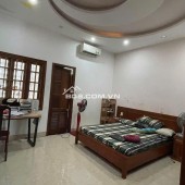 Góc mặt tiền kinh doanh Yên Thế .186m2 - Nhà đẹp 3 tầng, vị trí chuẩn kinh doanh 0898 242 355