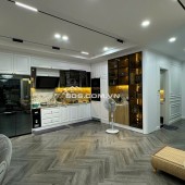 bán nhanh căn góc 3 ngủ 102m2, có slot ô tô tại green star LH 0985920391